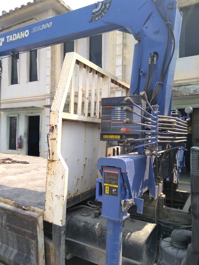 Dokumentasi Pengerjaan Karoseri 2
