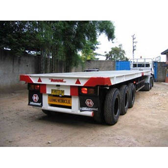Karoseri Sasis Truk Trailer Logistik